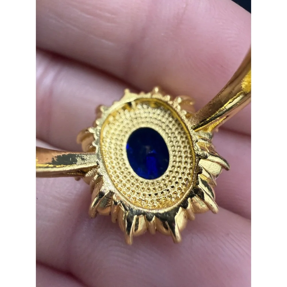 Cocktail Ring Blue Gold Tone Rhinestone Oval Cluster Size 8
